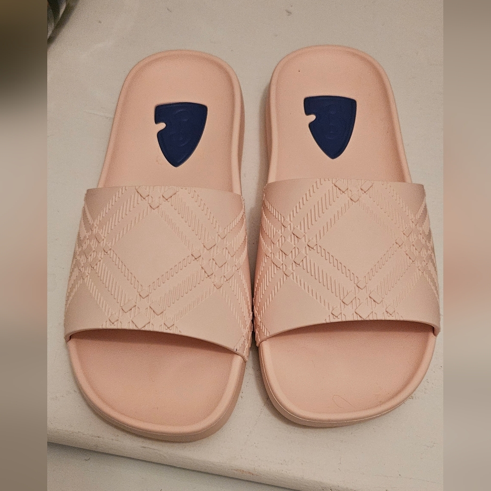 BURBERRY SANDALS - Picture 6 of 8